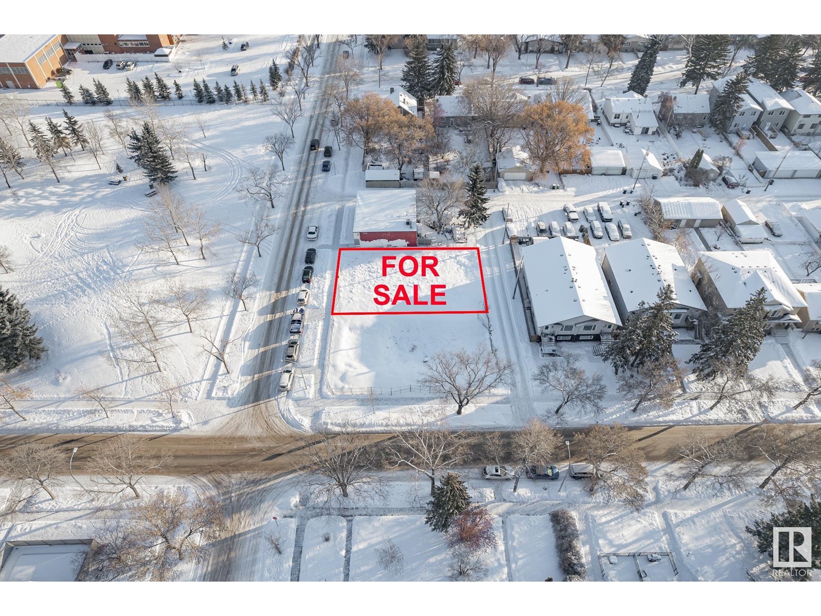 Photo 4 of 10411 121 Av Nw, Edmonton AB