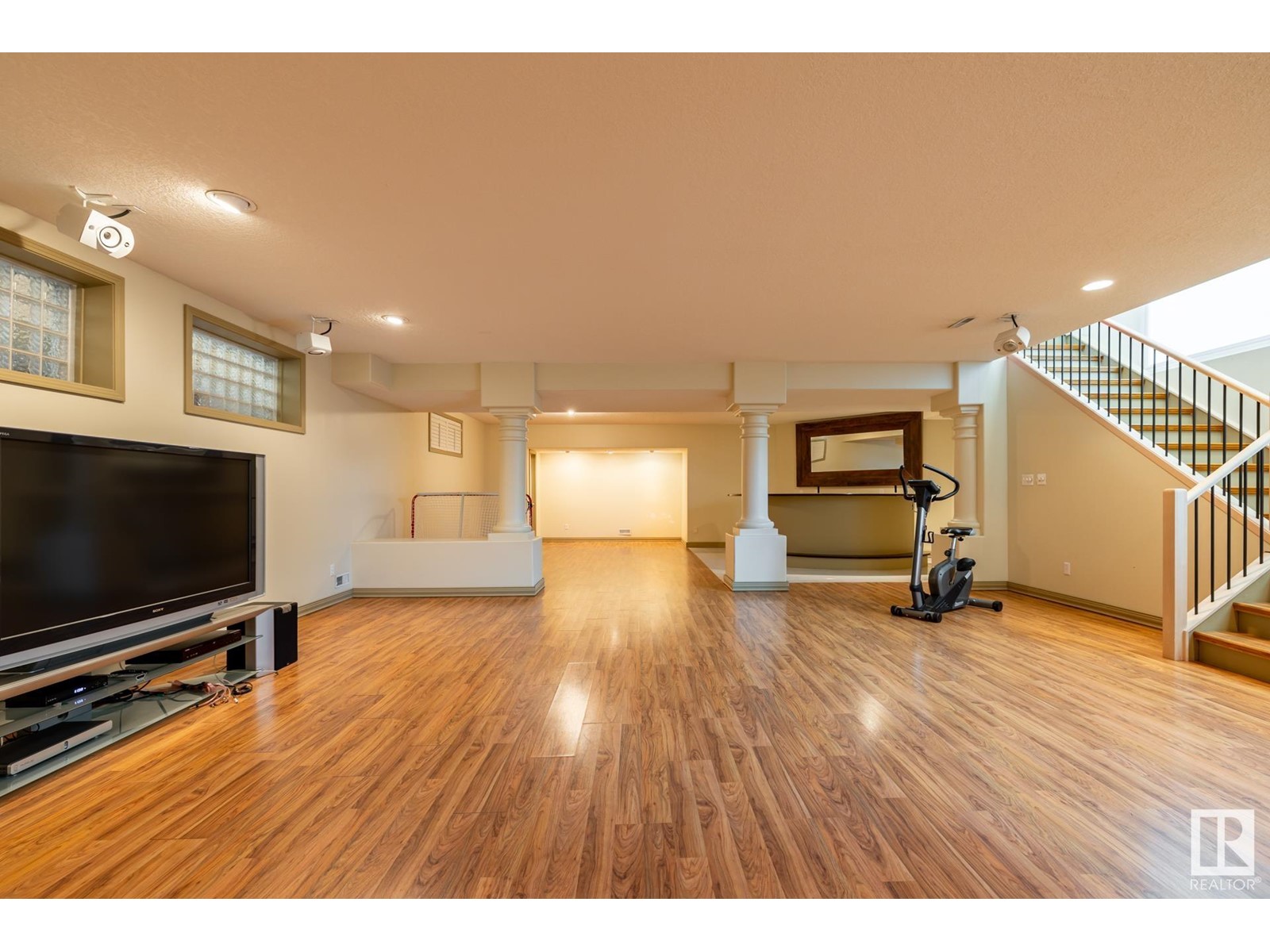 Photo 15 of 12428 103 Av Nw, Edmonton AB