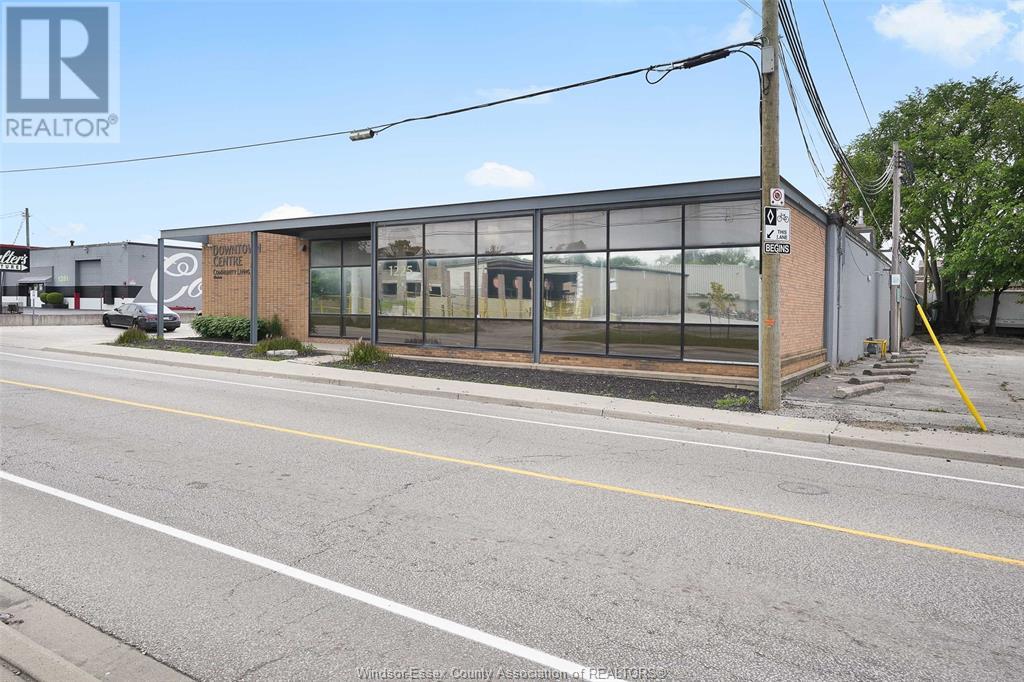 Photo 3 of 1225 Mcdougall, Windsor ON