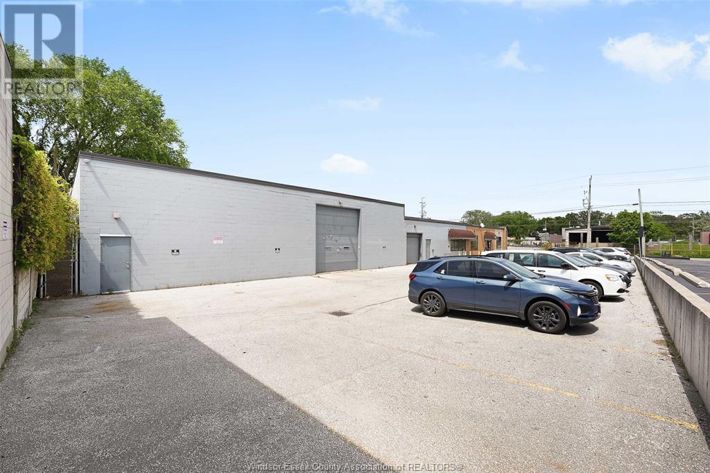 Photo 8 of 1225 Mcdougall, Windsor ON