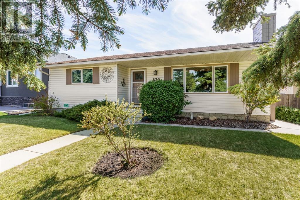 835 Maidstone Drive NE, Calgary, Alberta