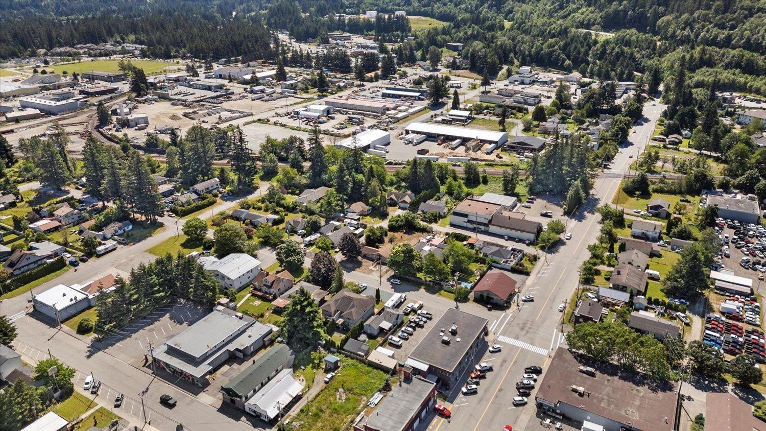 342 HUDSON BAY STREET, Hope, Hope