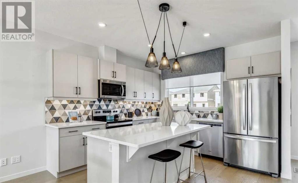 Single Family House for Sale in  Wolf Hollow Rise SE Wolf Willow Calgary 
