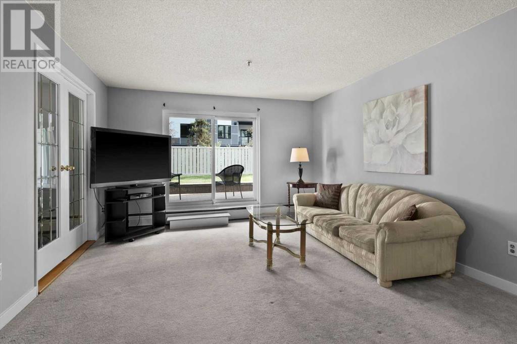 Single Family House for Sale in    Avenue SW Windsor Park Calgary 