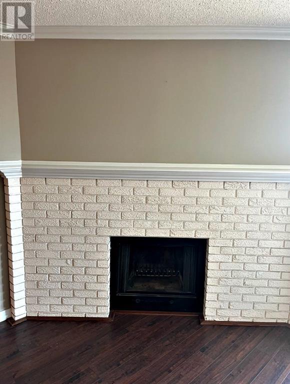 Single Family House for Sale in    Avenue SW Windsor Park Calgary 
