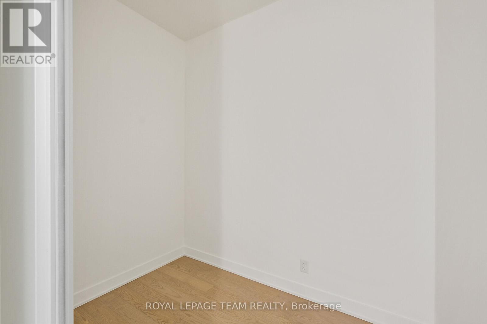 Photo 28 of 604 428 Sparks Street, Ottawa ON