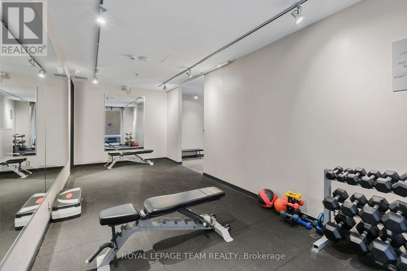 Photo 47 of 604 428 Sparks Street, Ottawa ON