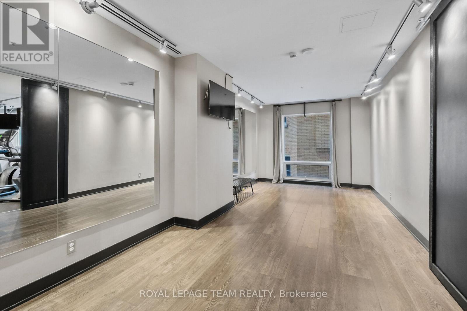 Photo 46 of 604 428 Sparks Street, Ottawa ON