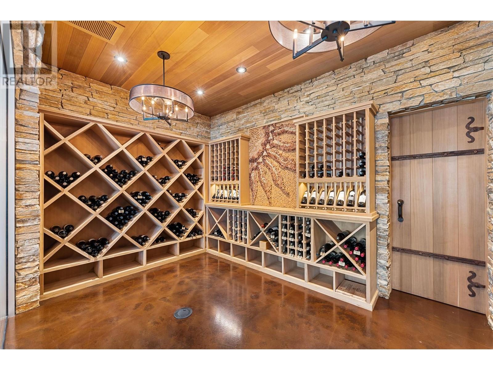  529 Zdralek Cove, West Kelowna