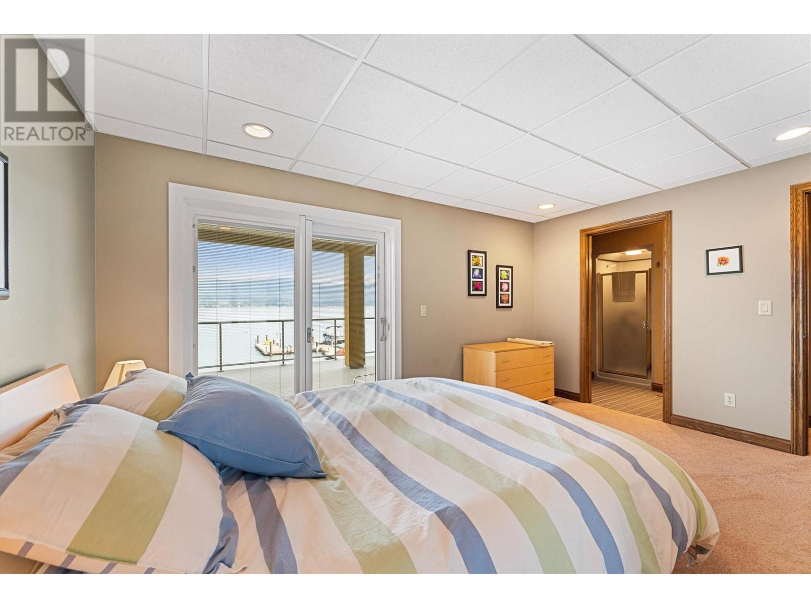  529 Zdralek Cove, West Kelowna