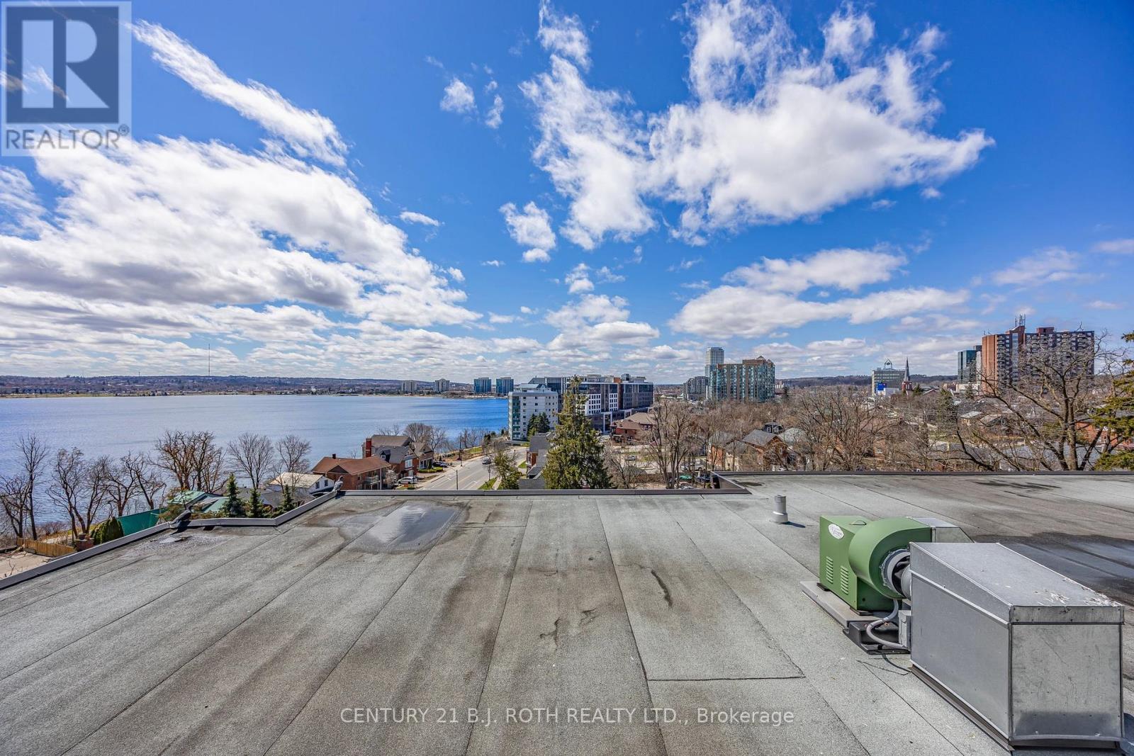 Photo 32 of 32 2 Albert Street, Barrie ON