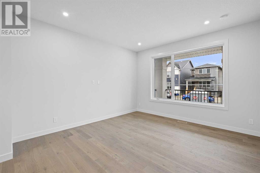 Single Family House for Sale in  Sora Boulevard Hotchkiss Calgary 