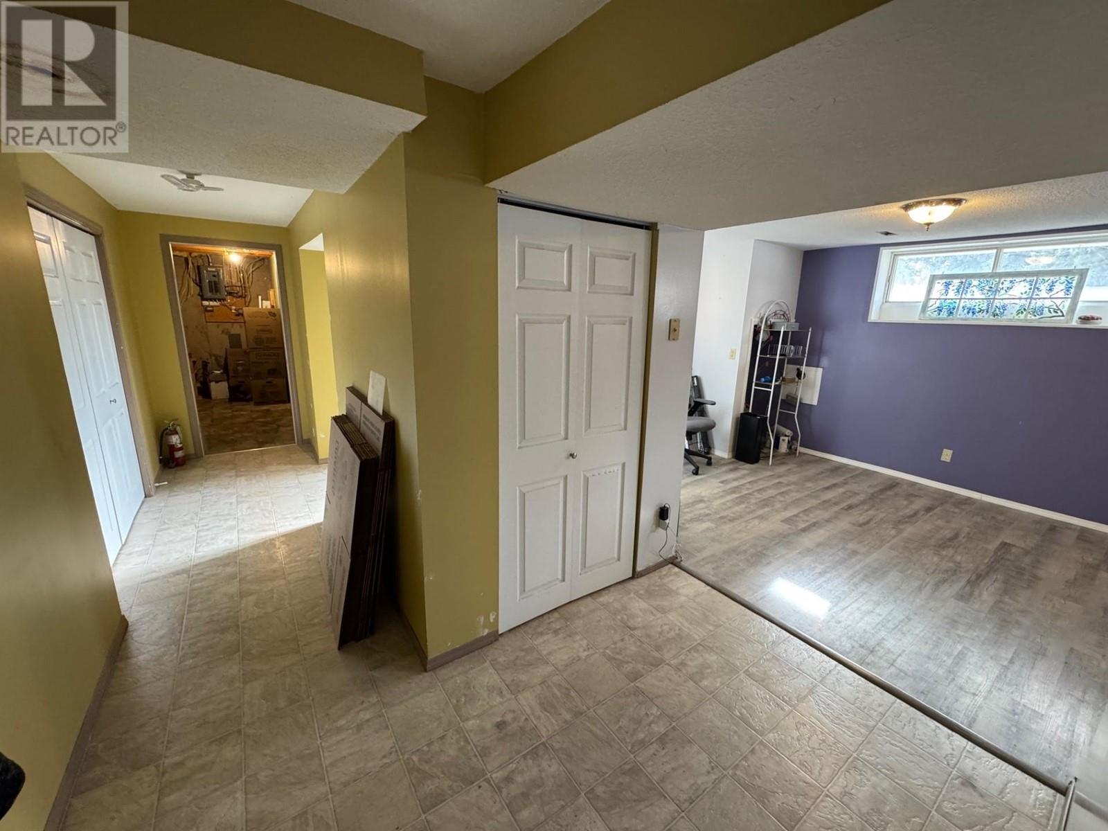 Photo 25 of 9504 113 Avenue, Fort St John BC