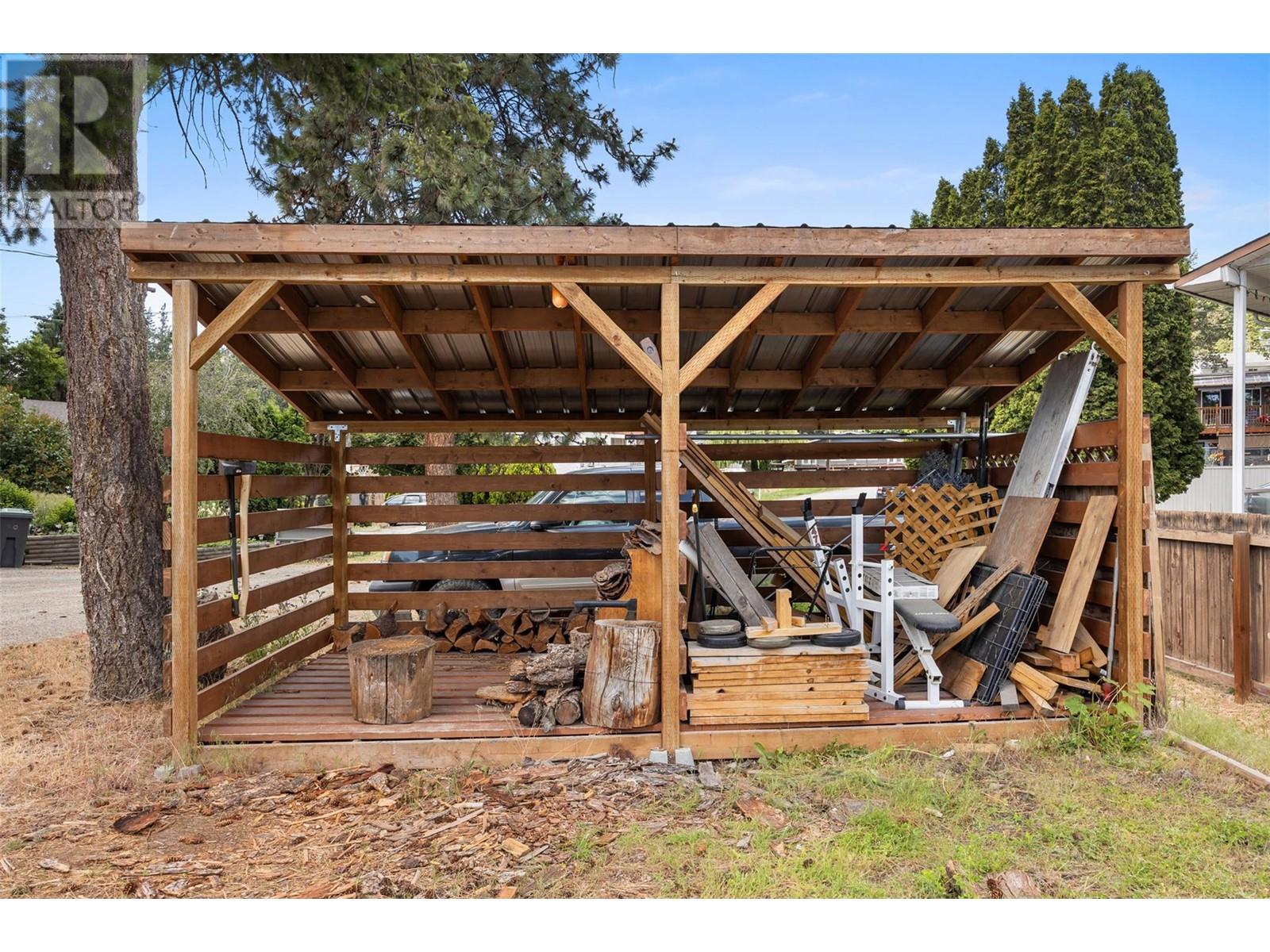  2942 McCann Court, West Kelowna