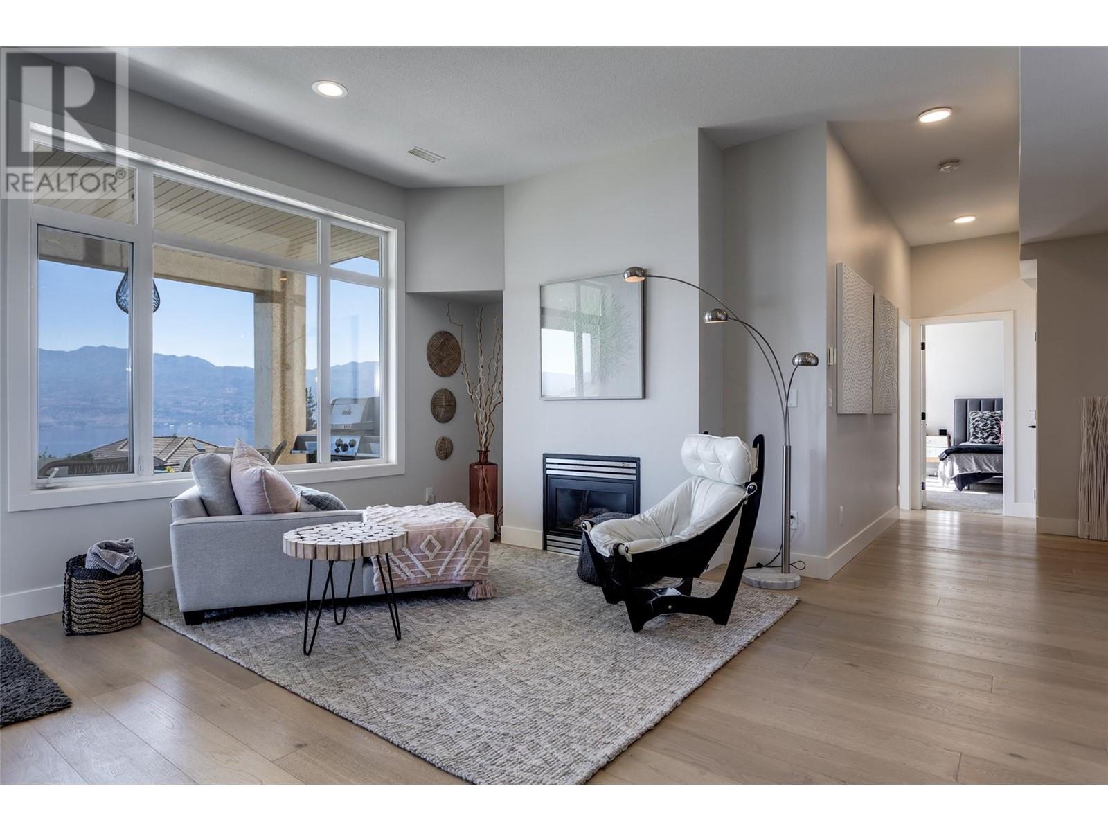  1608 Braeburn Court, West Kelowna