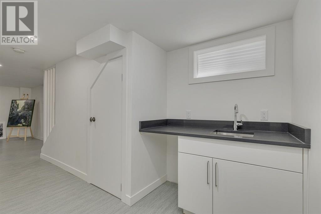 Single Family House for Sale in   Avenue SW Richmond Calgary 