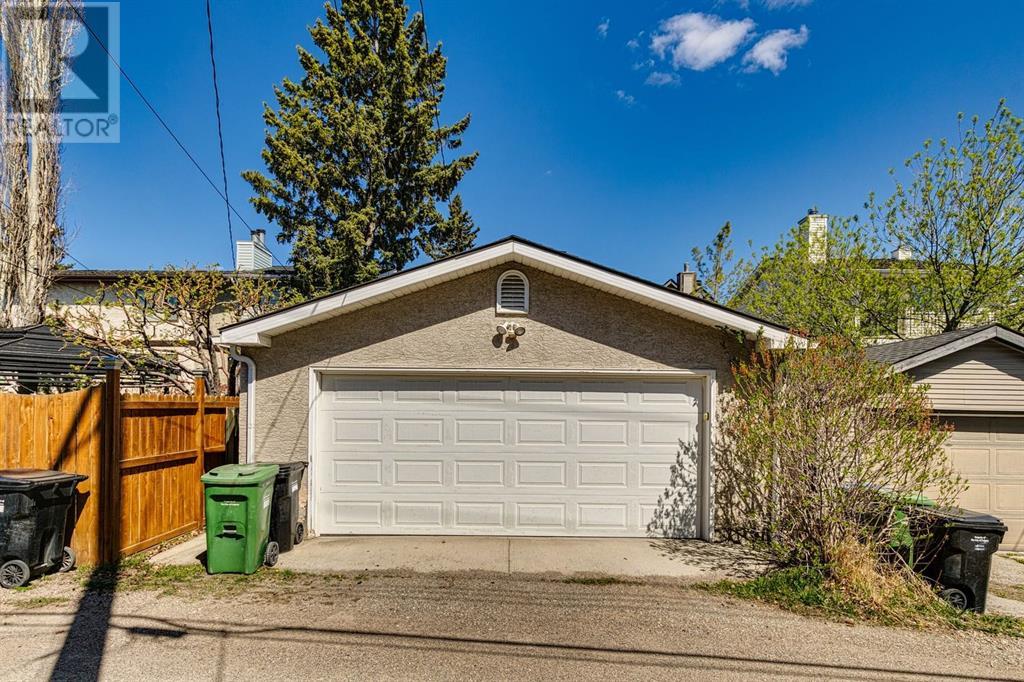 Single Family House for Sale in   Avenue SW Richmond Calgary 