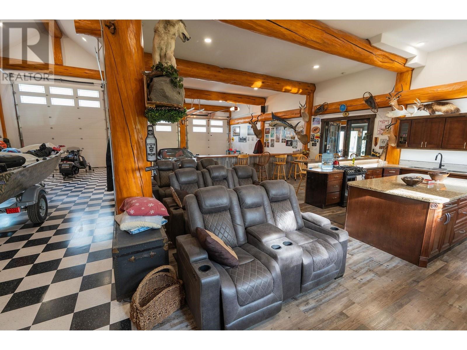 3754 HORSEFLY ROAD - 30