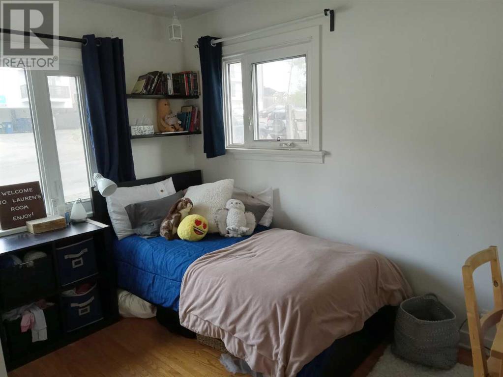 Photo 13 of 2507 15 A Street Sw, Calgary AB