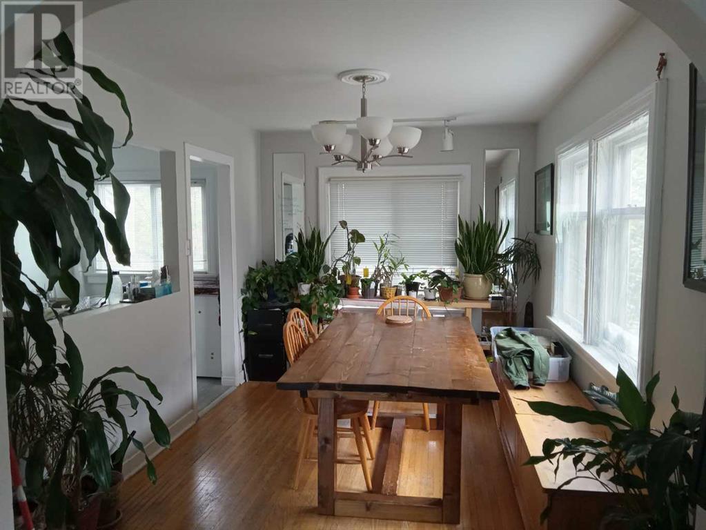 Photo 12 of 2507 15 A Street Sw, Calgary AB