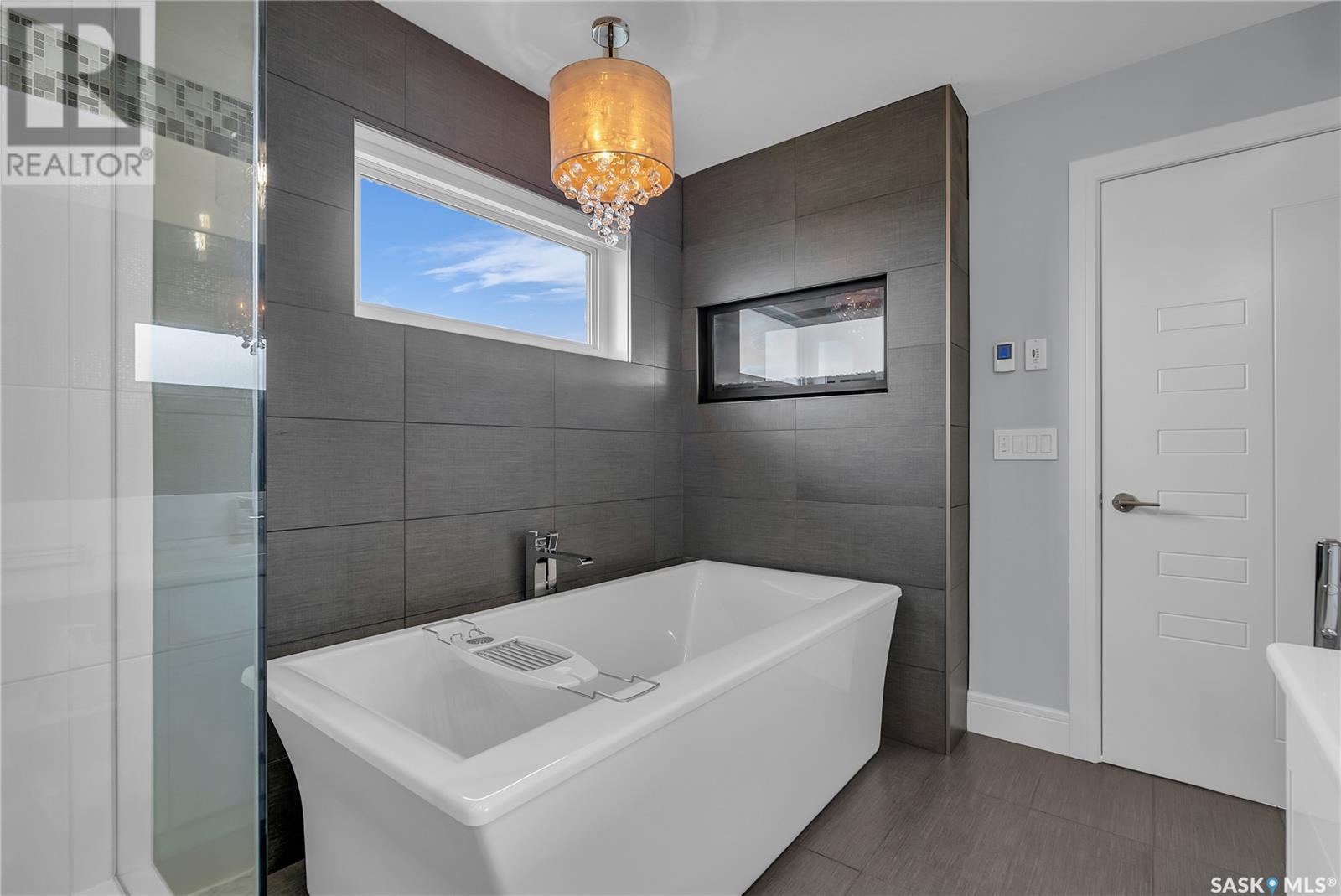 Single Family House 2 Level for Sale in  Pohorecky RISE Saskatoon 