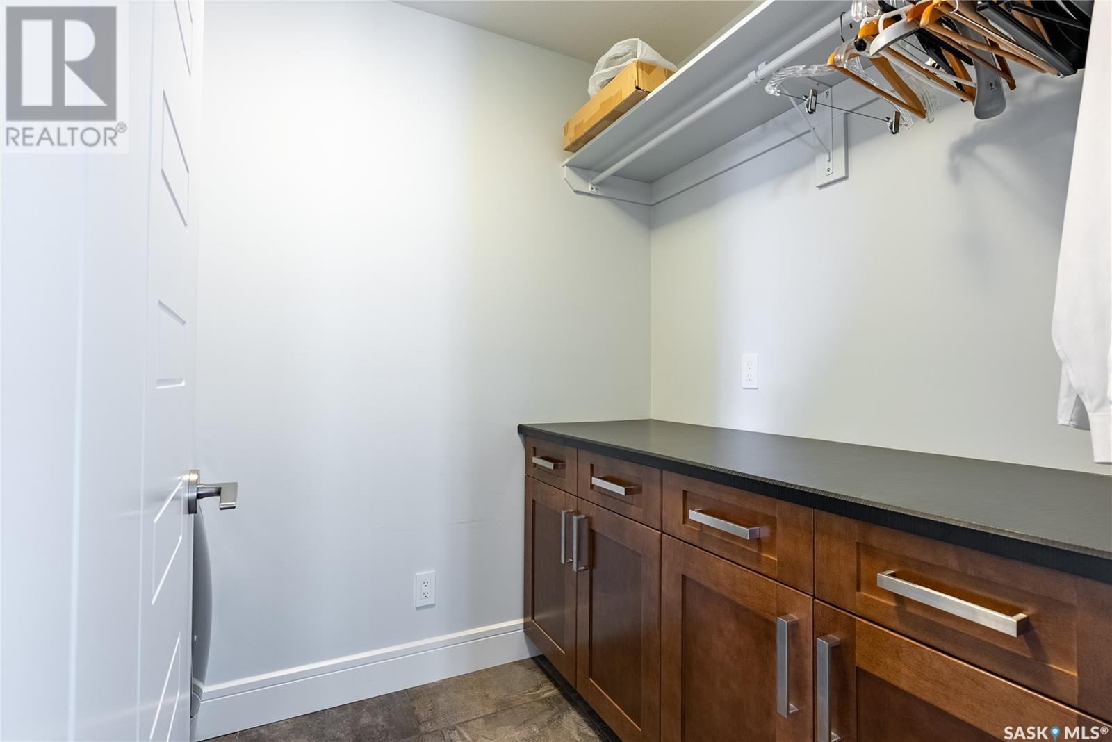 Single Family House 2 Level for Sale in  Pohorecky RISE Saskatoon 