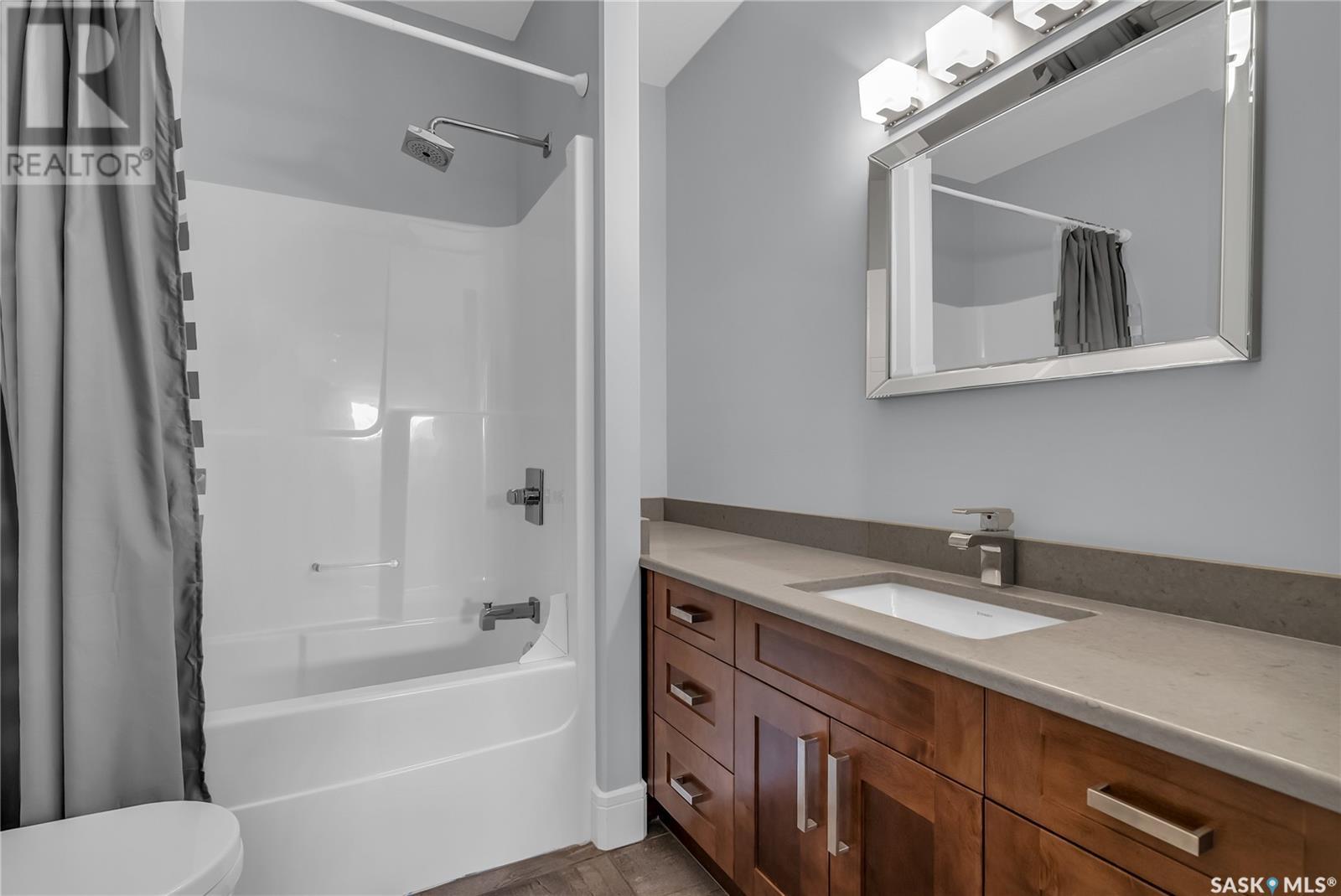 Single Family House 2 Level for Sale in  Pohorecky RISE Saskatoon 