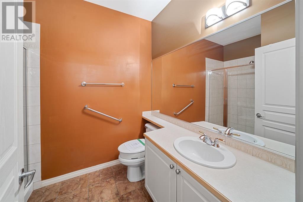 Single Family House for Sale in   Lake Fraser Court SE Lake Bonavista Calgary 