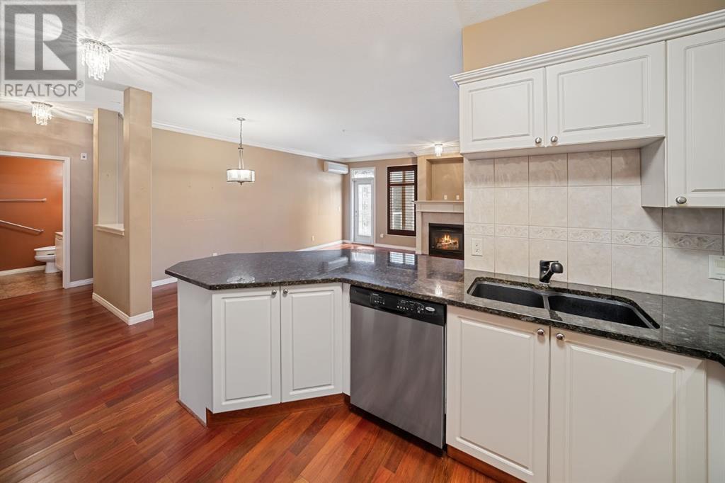 Single Family House for Sale in   Lake Fraser Court SE Lake Bonavista Calgary 
