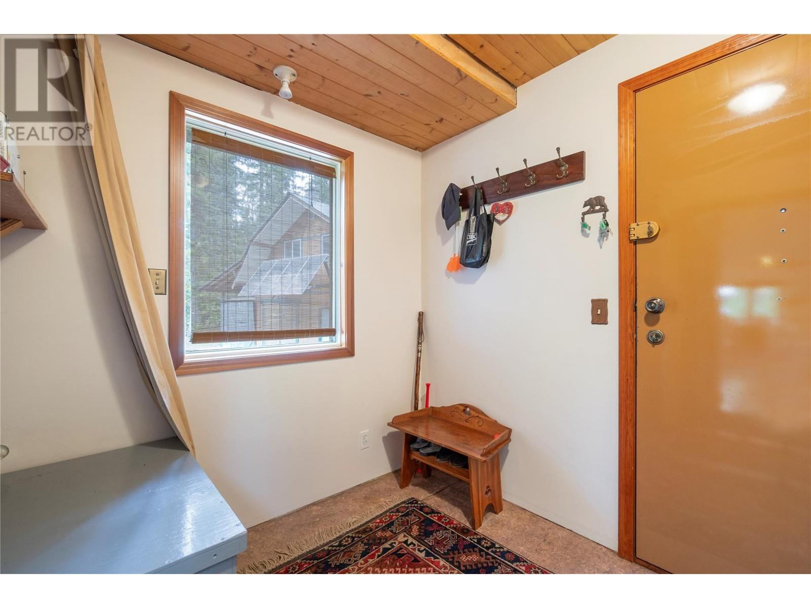 1598 Quast Road, Seymour Arm