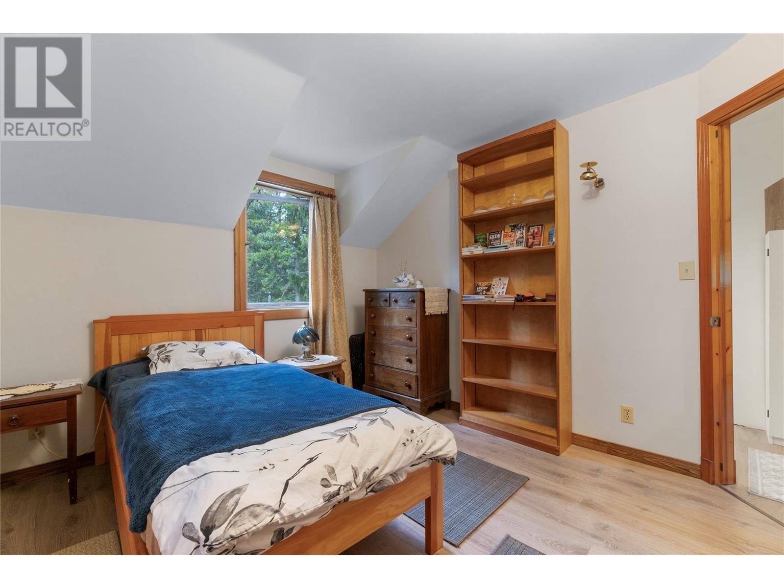 1598 Quast Road, Seymour Arm