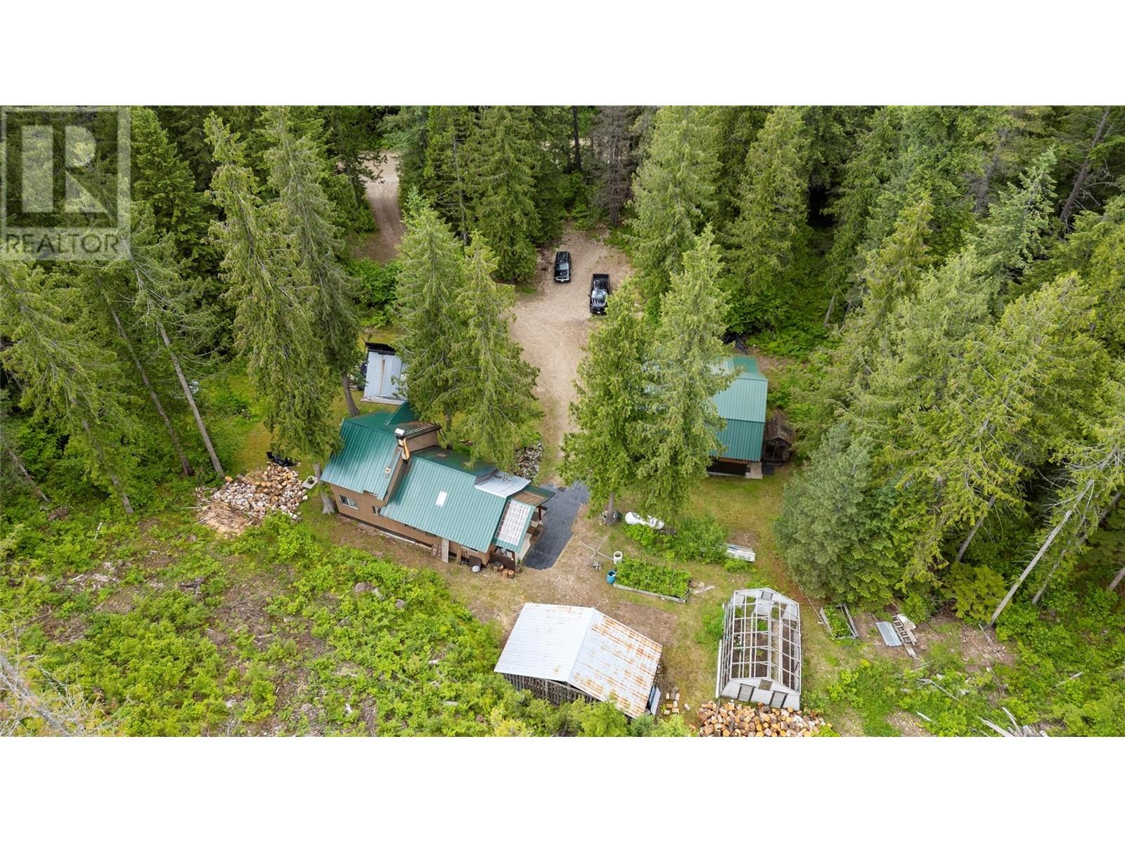 1598 Quast Road, Seymour Arm