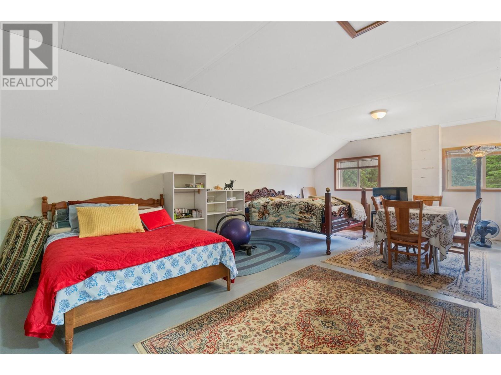 1598 Quast Road, Seymour Arm
