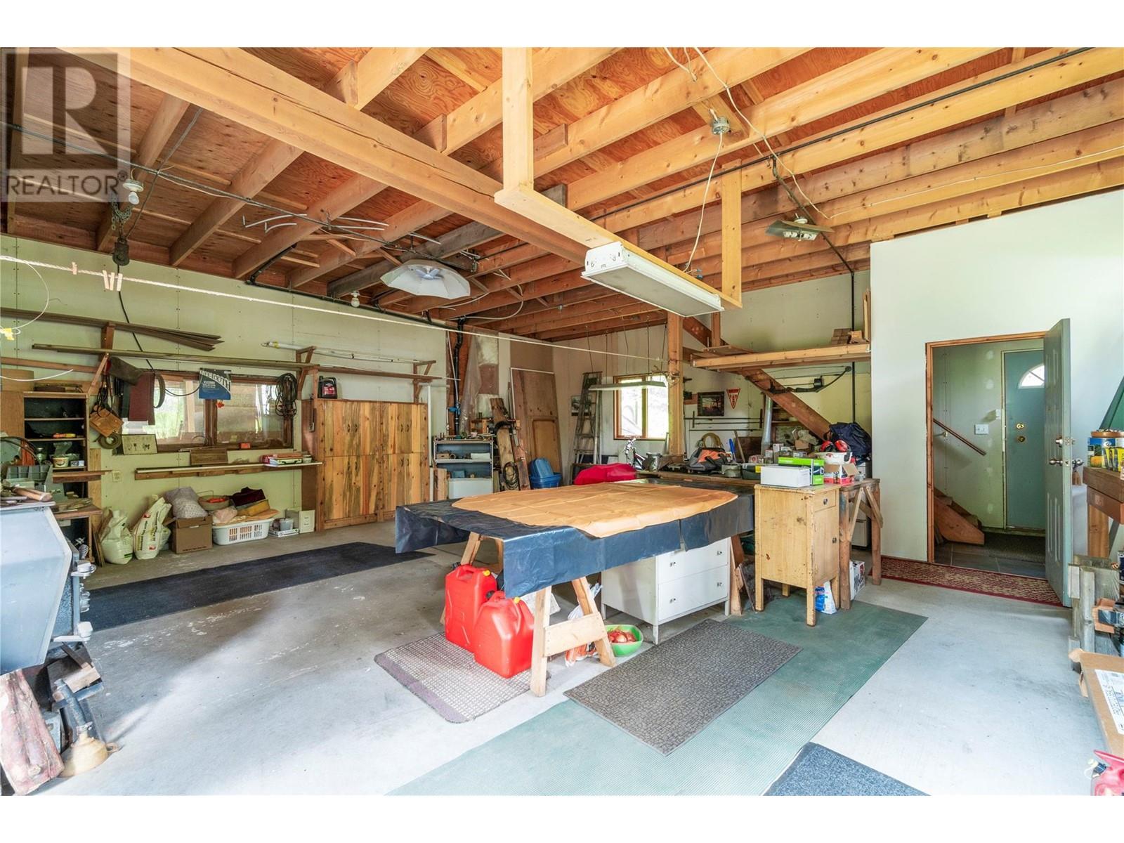 1598 Quast Road, Seymour Arm