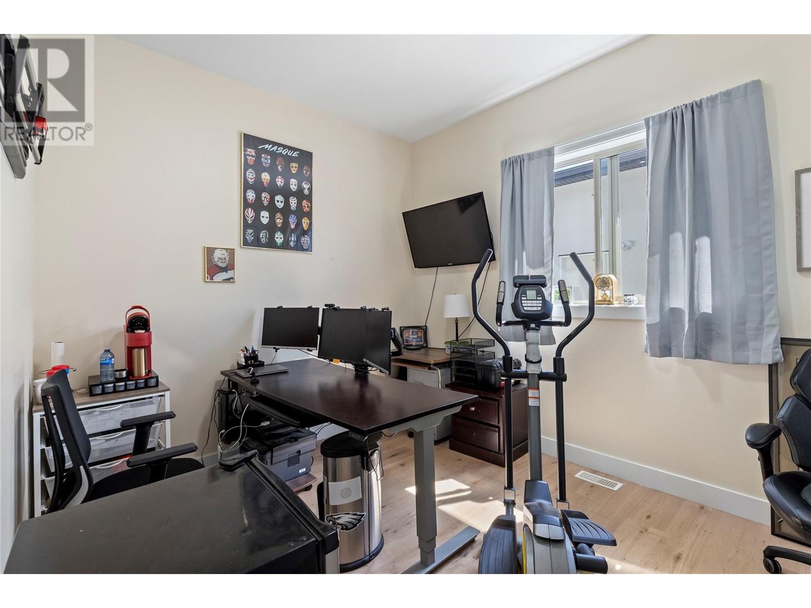  2202 Tramonto Court, Kelowna