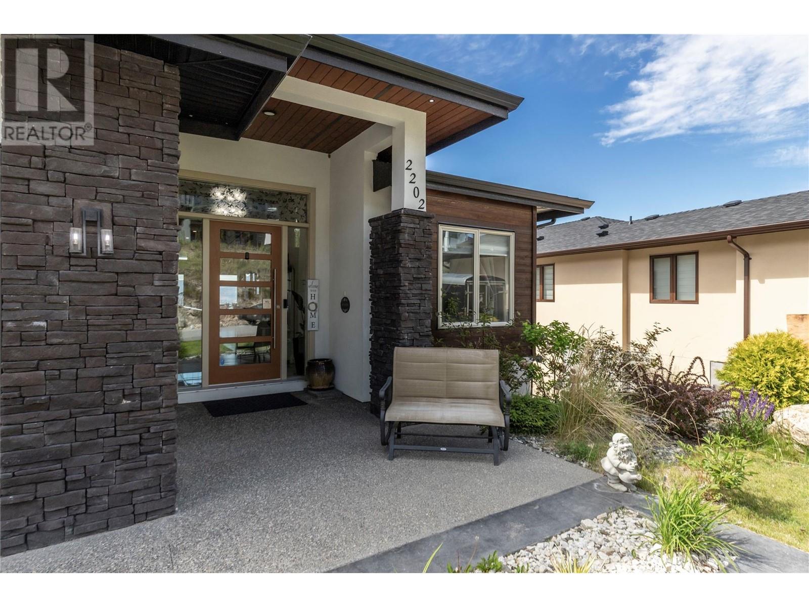  2202 Tramonto Court, Kelowna