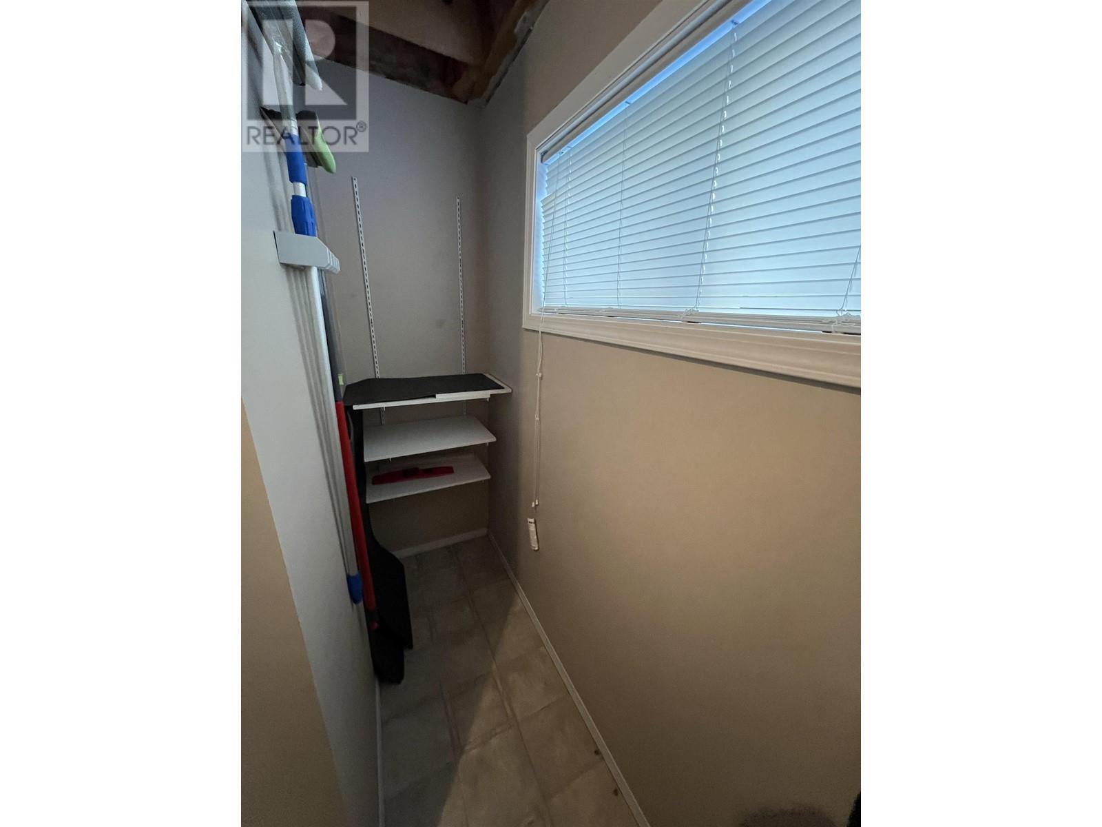 5320 TAMARACK CRESCENT - 22