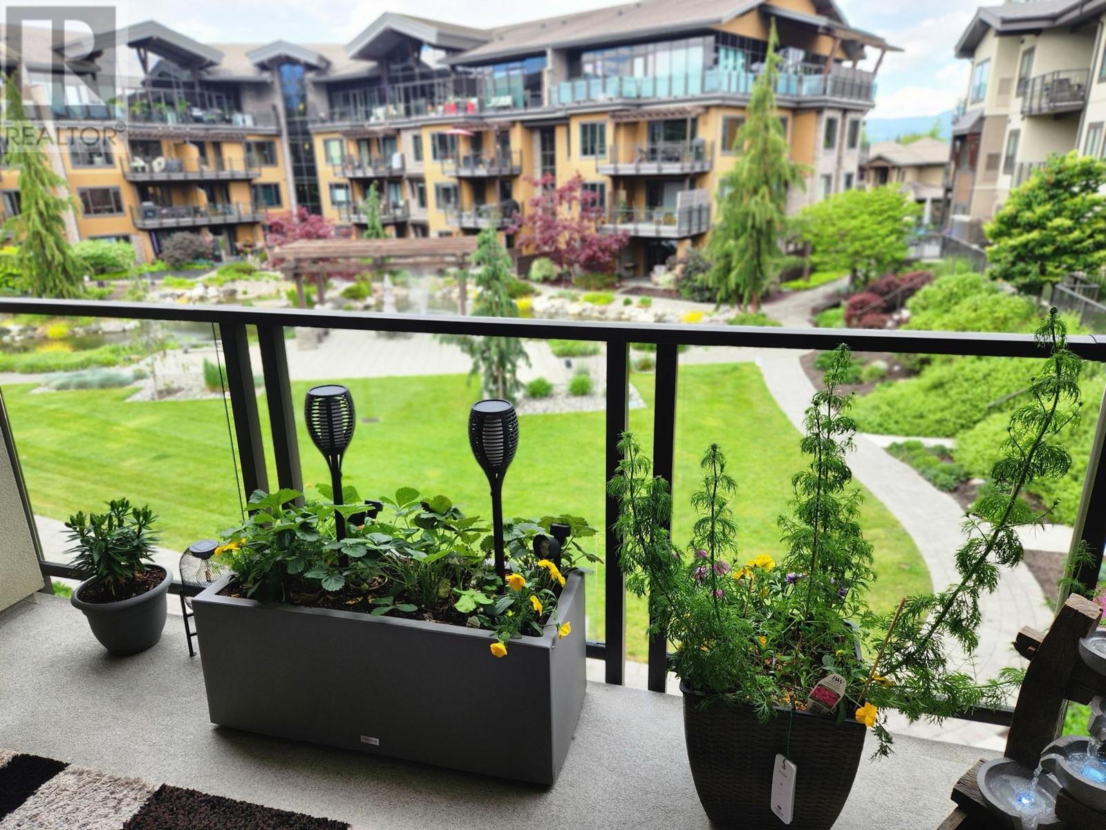 #226-4380 Lakeshore Road, Kelowna