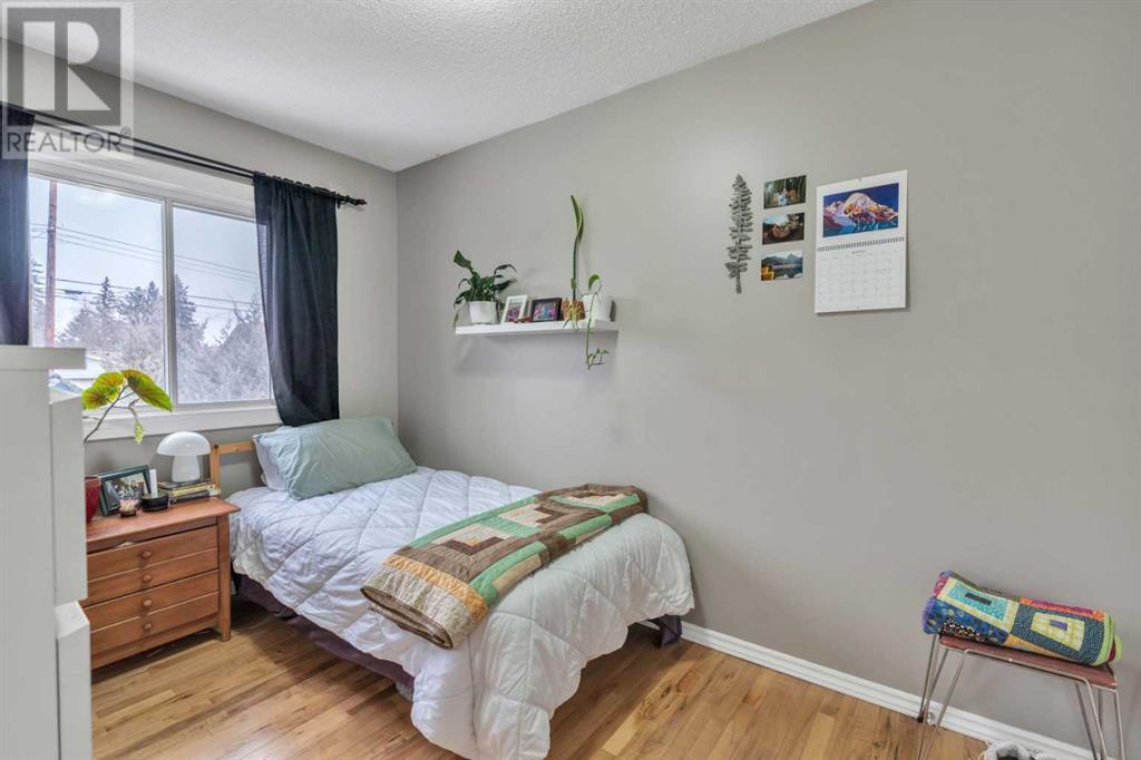 Photo 4 of 8508 8512 Bowness Road Nw, Calgary AB