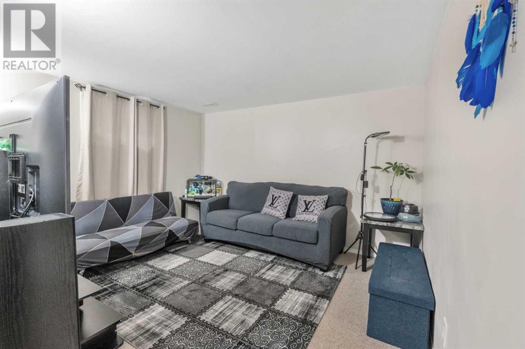 Photo 18 of 8508 8512 Bowness Road Nw, Calgary AB
