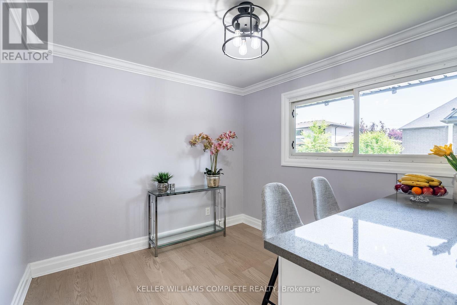 Photo 14 of 678 Mohawk Road, Hamilton ON