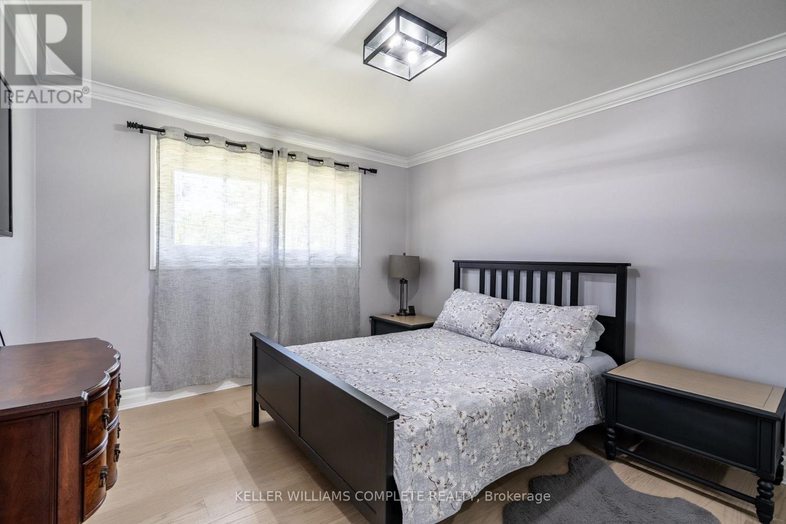 Photo 38 of 678 Mohawk Road, Hamilton ON