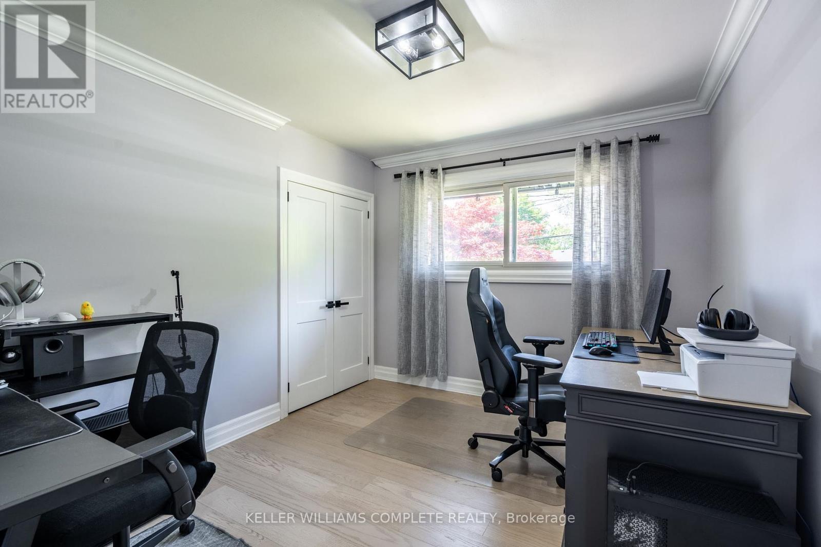 Photo 25 of 678 Mohawk Road, Hamilton ON