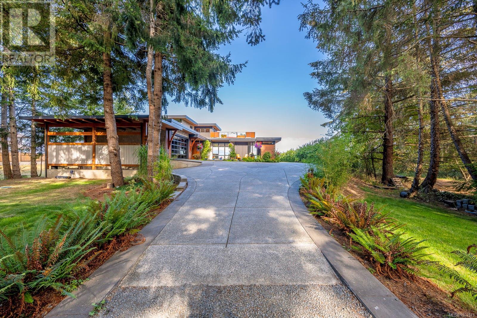 9046 Clarkson Ave, Black Creek