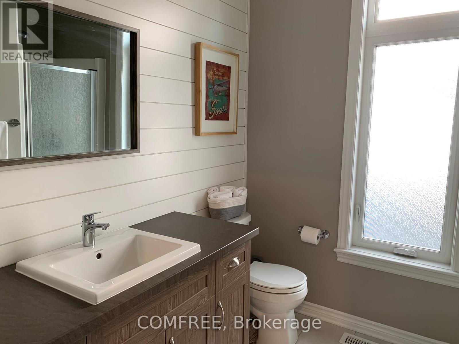 Photo 25 of 819 Tewin Circle, Ottawa ON