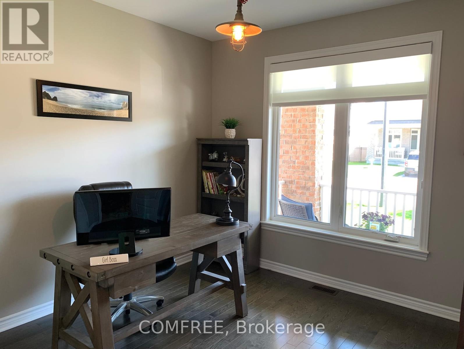 Photo 17 of 819 Tewin Circle, Ottawa ON