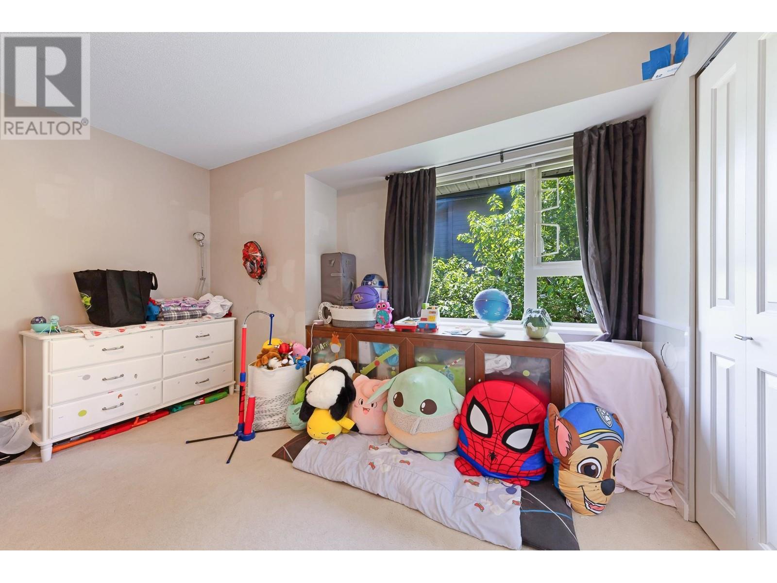 Photo 17 of 113 9229 University Crescent, Burnaby BC
