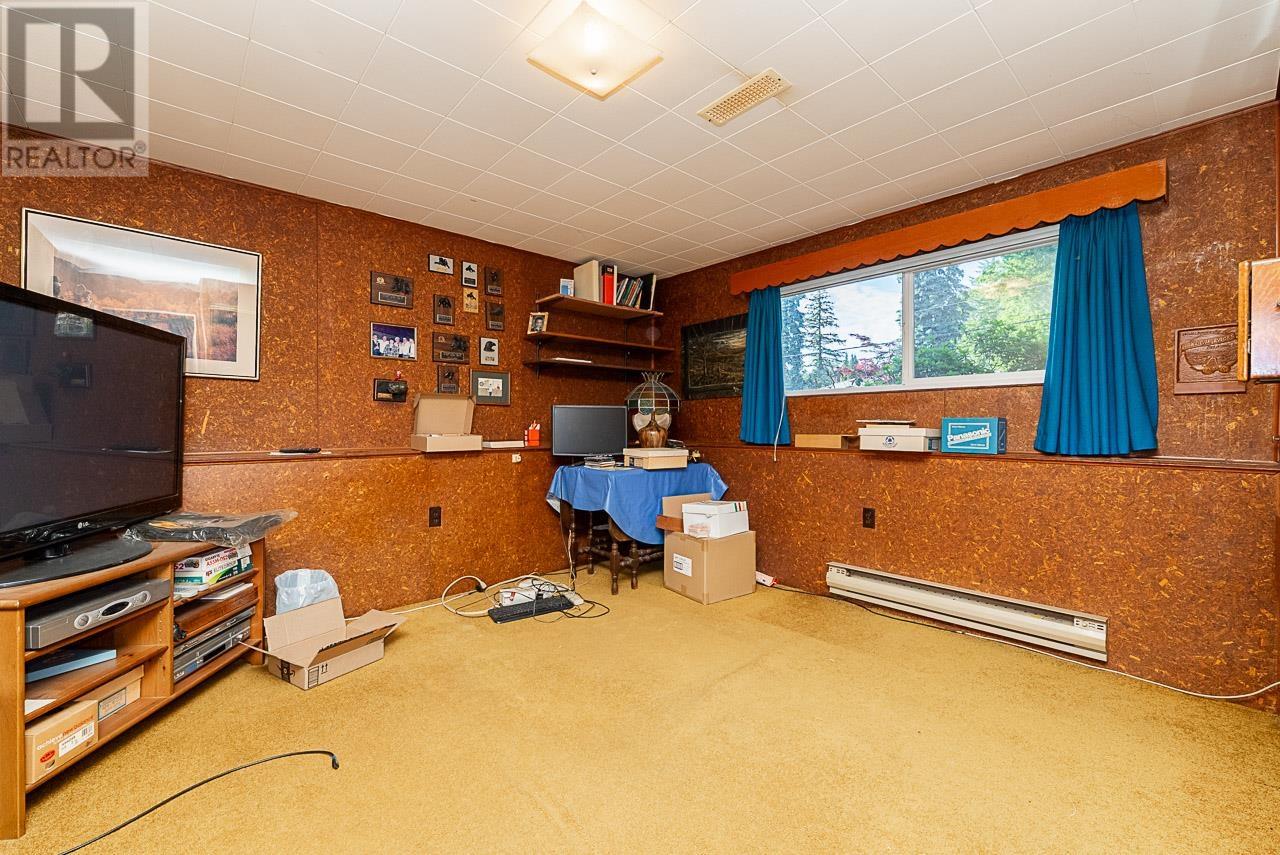 Photo 37 of 614 Chapman Avenue, Coquitlam BC