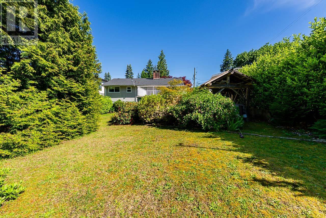 Photo 34 of 614 Chapman Avenue, Coquitlam BC