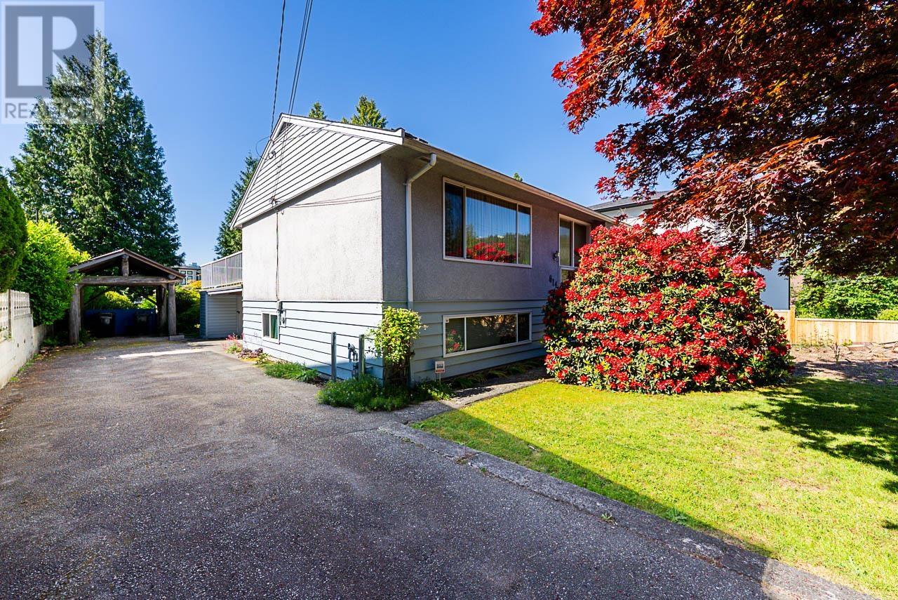 Photo 18 of 614 Chapman Avenue, Coquitlam BC